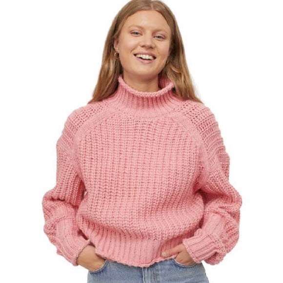 H&M Sweaters - H&M Ribbed Turtleneck Sweater Chunky Knit Pink M